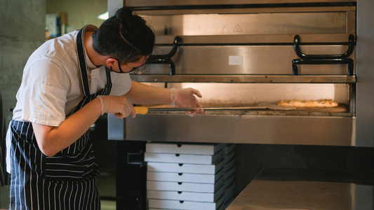 Comparing Electric and Traditional Pizza Oven Designs