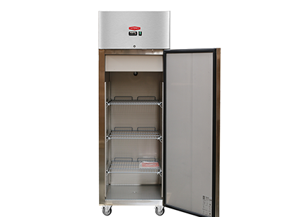 Premium stainless steel interior and exterior