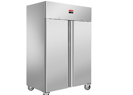 Powerful ventilated cooling system