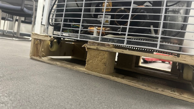 GRADE 2 - Gastroline 400 Litre Stainless Steel Door Catering Fridge