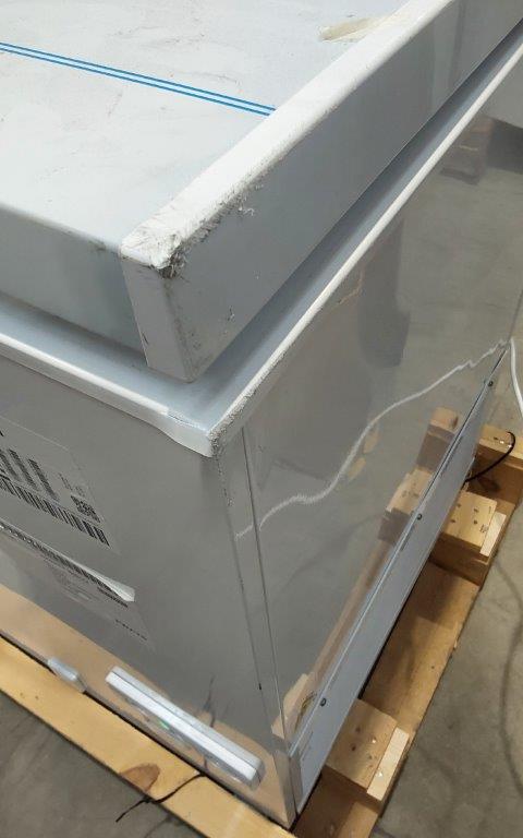 GRADE 3 - Contender 655L Capacity Twin Lid Chest Freezer