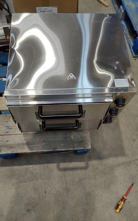 GRADE 3 - Italinox 410mm Compact Twin Deck Electric Pizza Oven. Up To 8 x 8 inch Pizzas