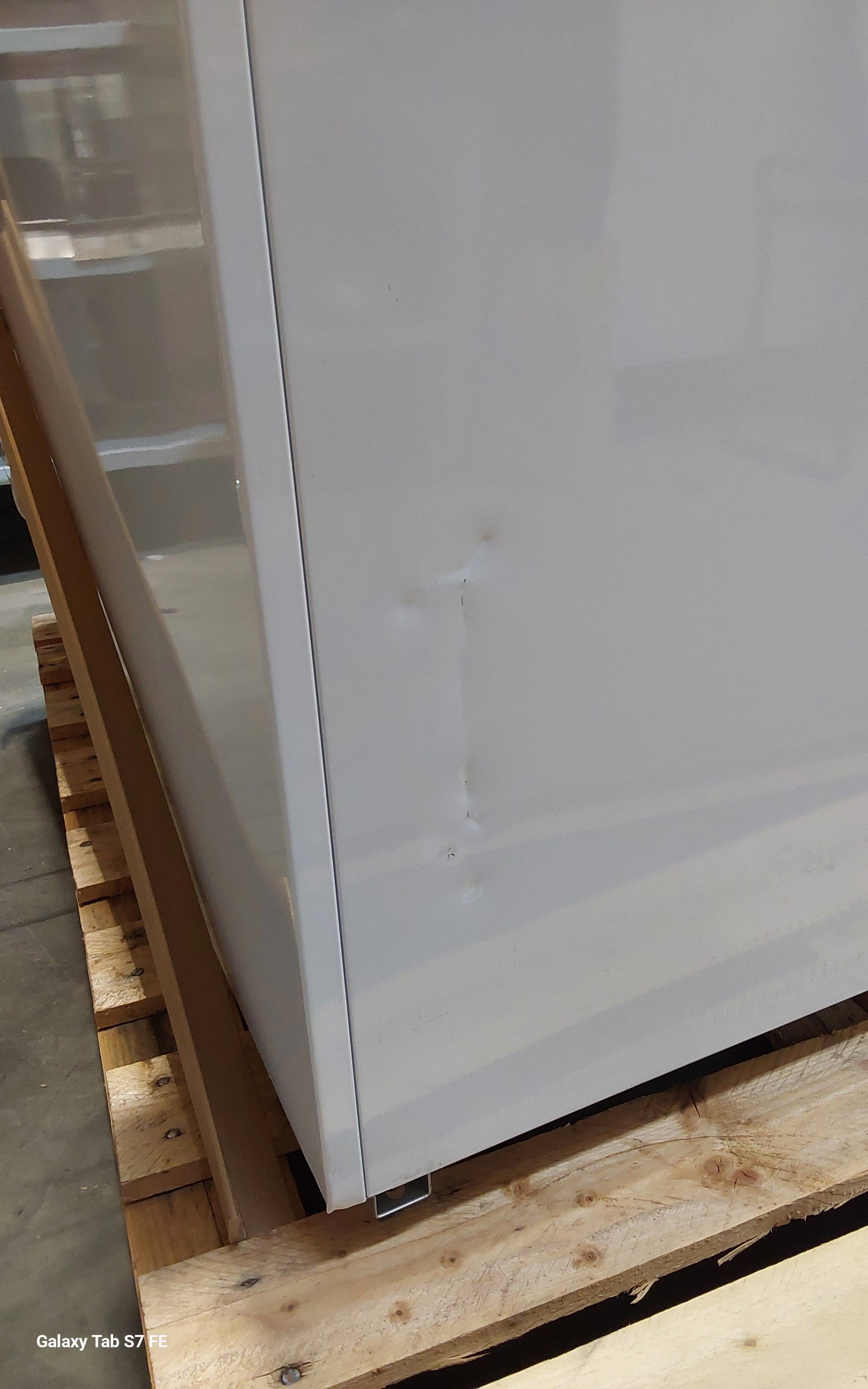 Contender 290L Ice Cream Freezer – Curved Sliding Glass Lid for Display & Easy Access