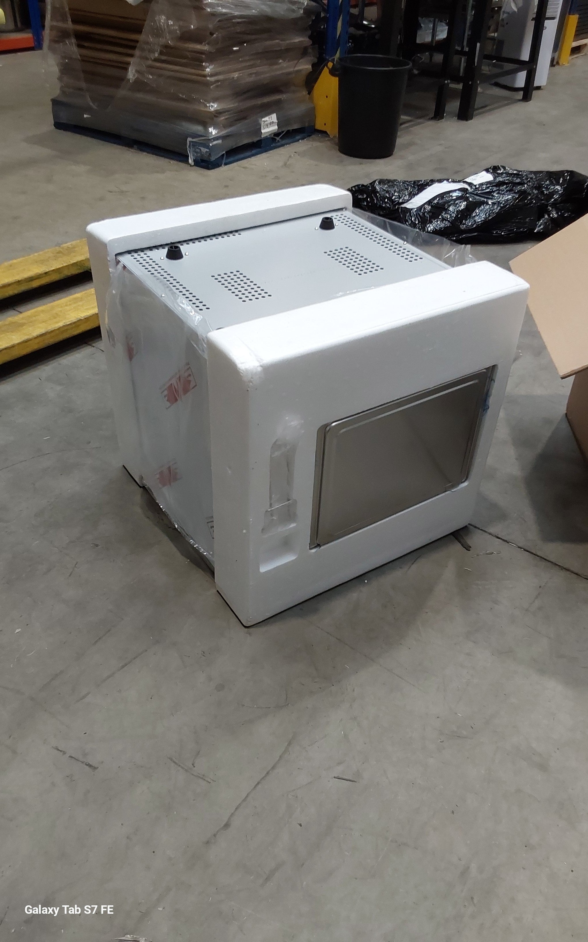 Bartscher 57L Electric Convection Oven – Fast, Even Cooking for Busy Kitchens