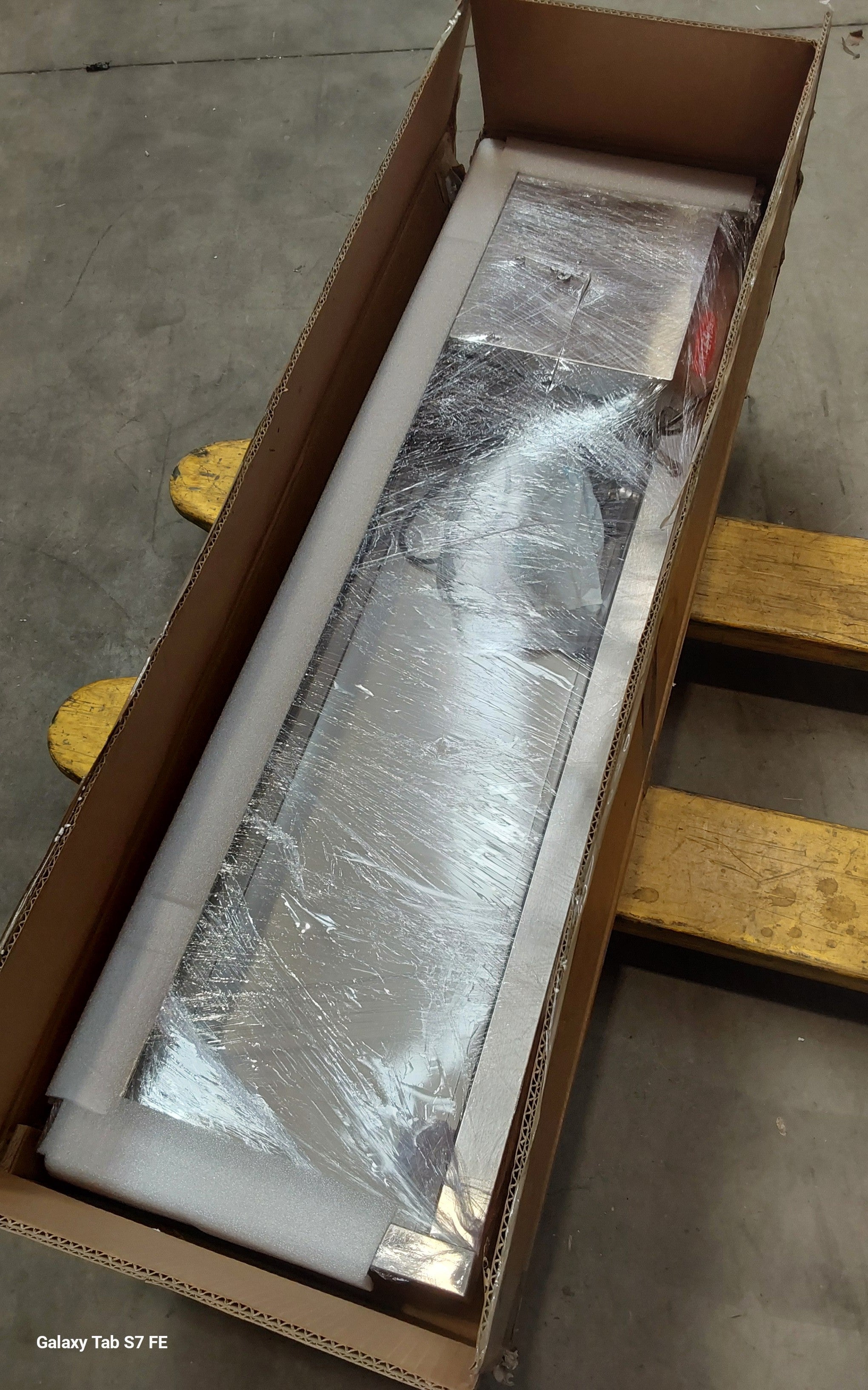 Contender 1200mm Wide Refrigerated Topping Unit – 5 x 1/4 GN Pan Capacity