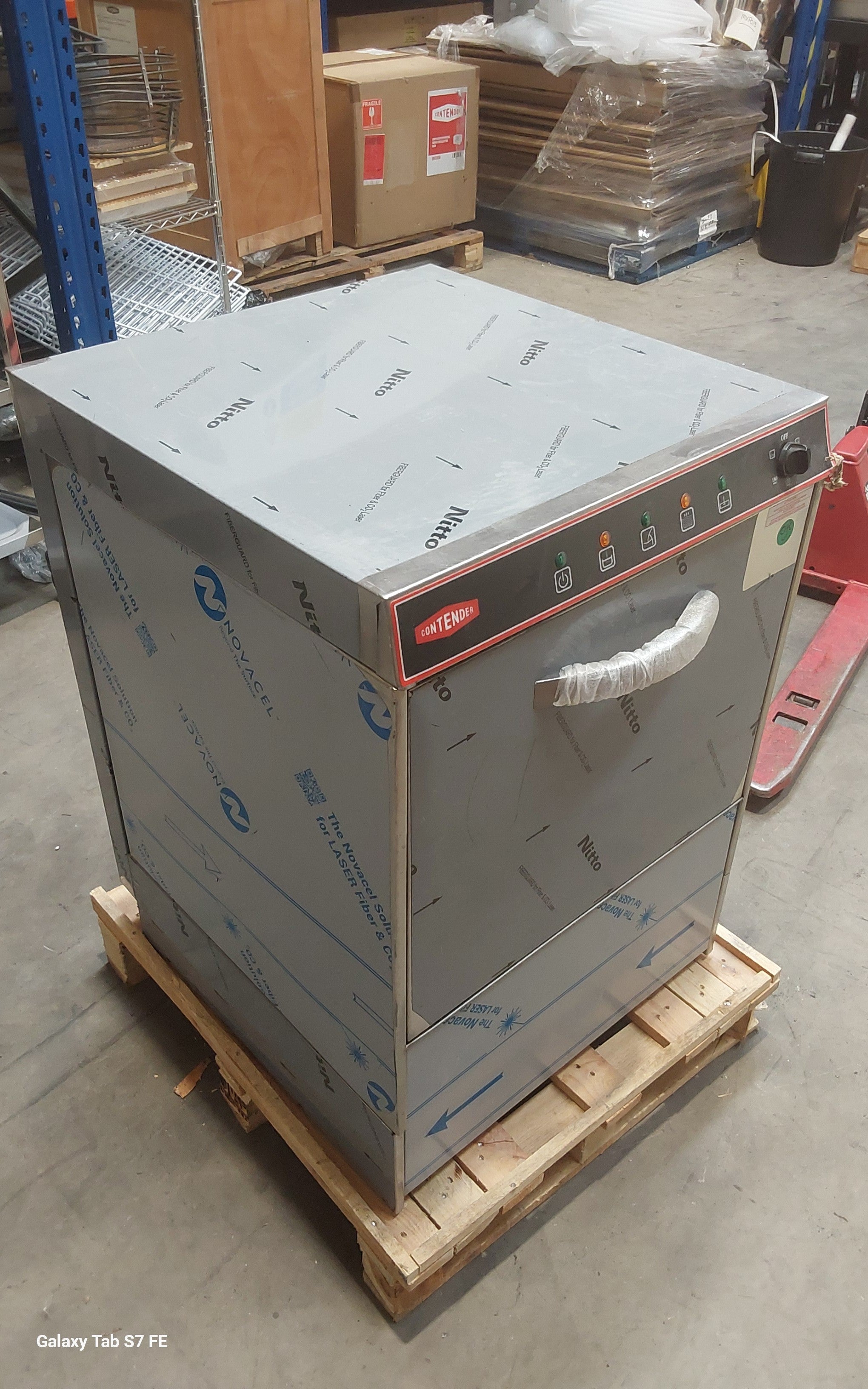 Contender Undercounter Dishwasher & Glasswasher (Drain Pump, 13A) – Efficient Commercial Dishwashing
