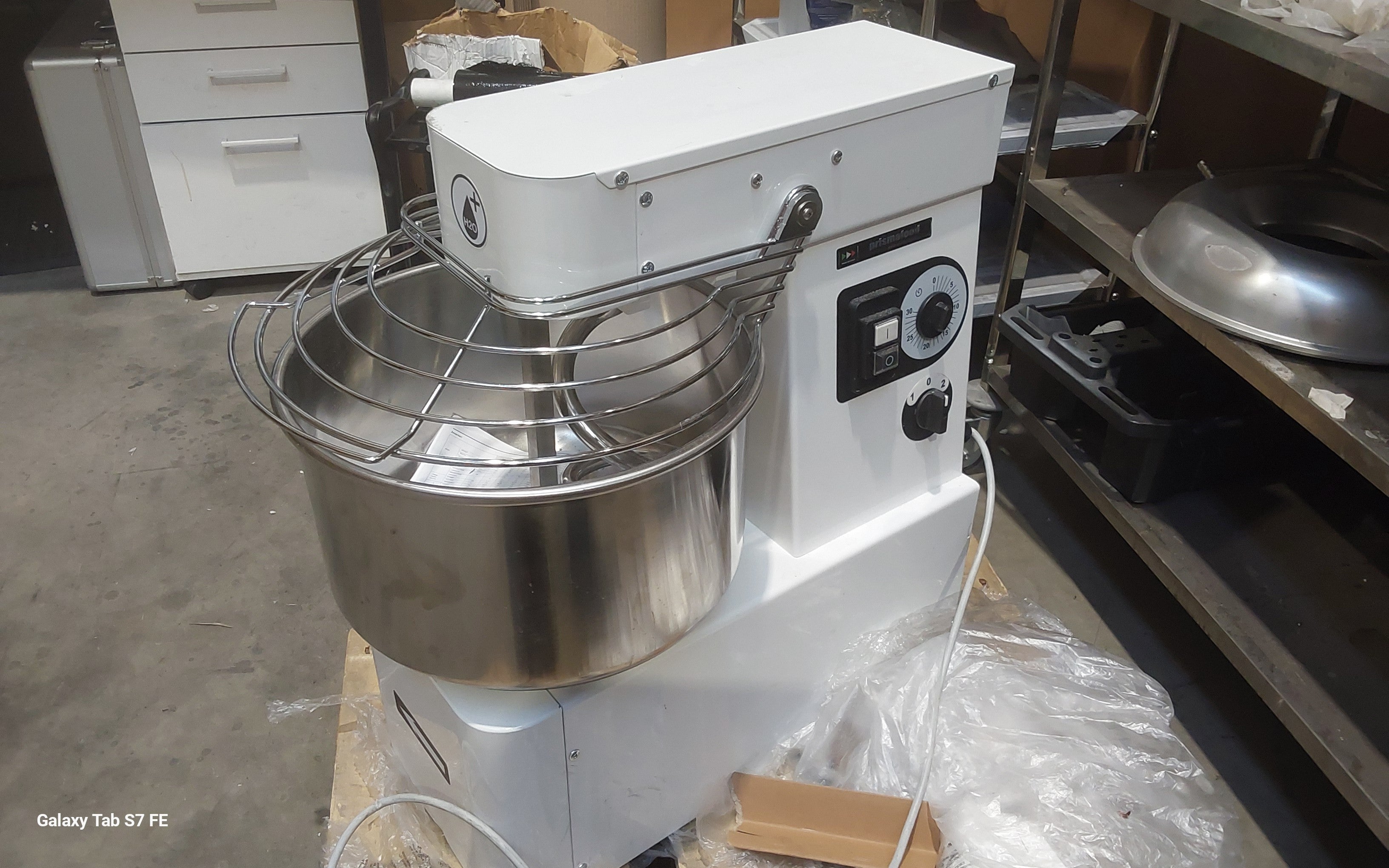 Contender 22L Twin Speed Spiral Dough Mixer (16kg, 3 phase) – Consistent Dough Mixing Performance